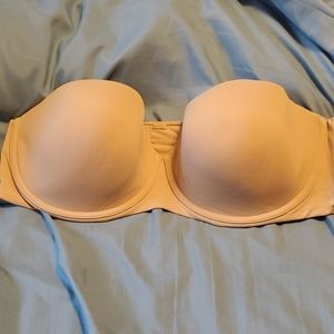 Cacique Strapless Bra 46C